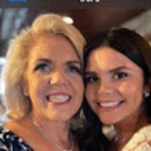 Meet your Posher, Maura